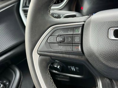 2024 Jeep Grand Cherokee L Laredo 4x4