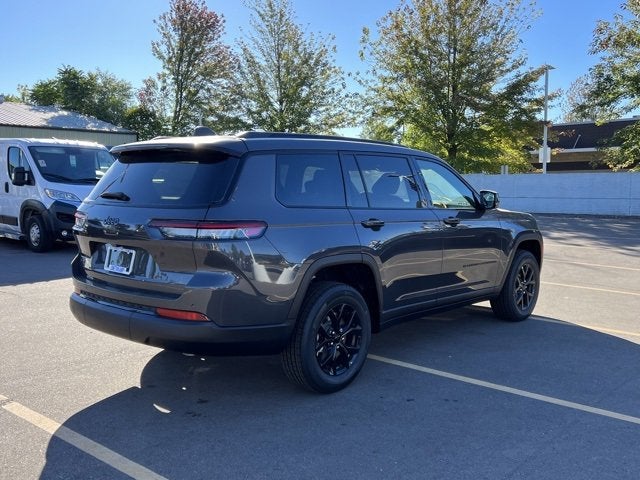 2025 Jeep Grand Cherokee L Altitude X 4x4