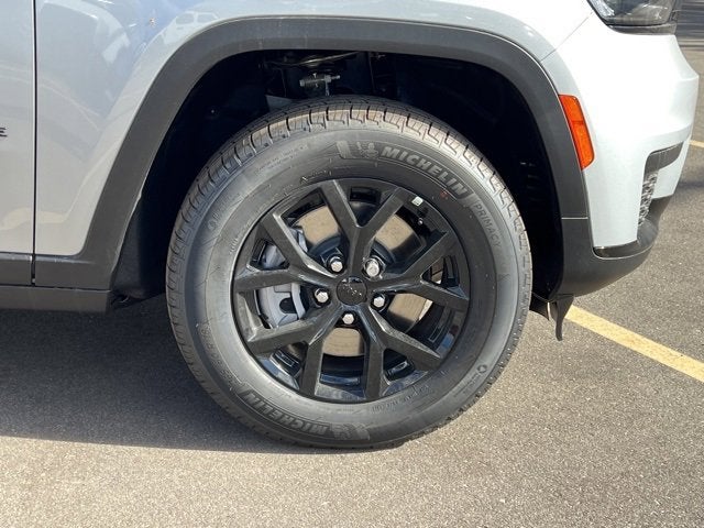 2025 Jeep Grand Cherokee GRAND CHEROKEE L ALTITUDE 4X4