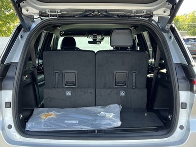 2025 Jeep Grand Cherokee GRAND CHEROKEE L ALTITUDE 4X4