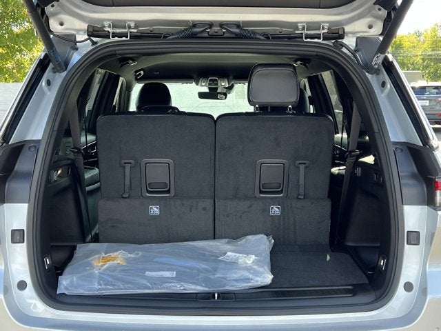 2025 Jeep Grand Cherokee GRAND CHEROKEE L ALTITUDE 4X4