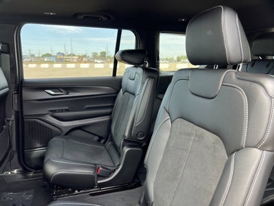 2025 Jeep Grand Cherokee L Altitude X 4x4