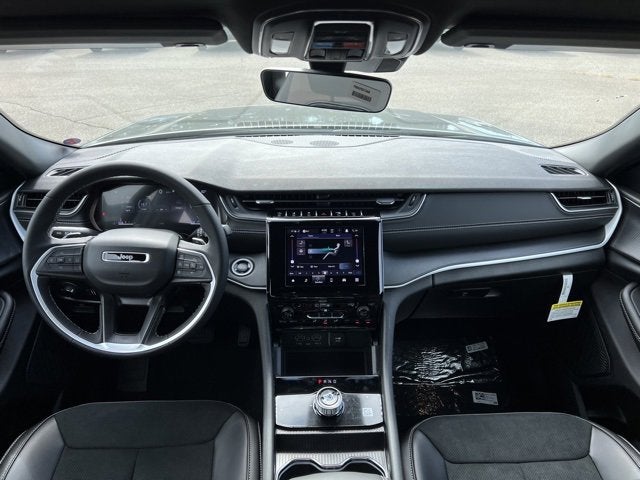 2025 Jeep Grand Cherokee L Altitude X 4x4