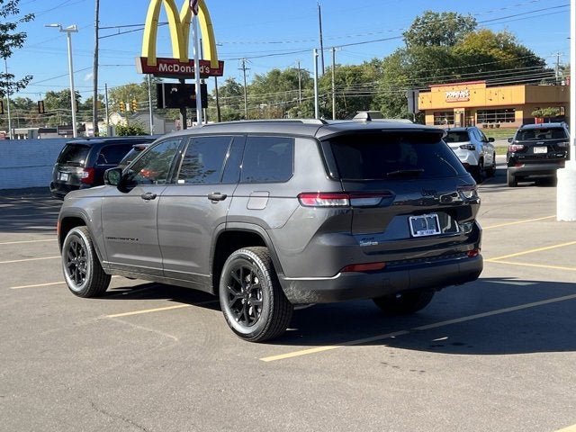 2025 Jeep Grand Cherokee L Altitude X 4x4
