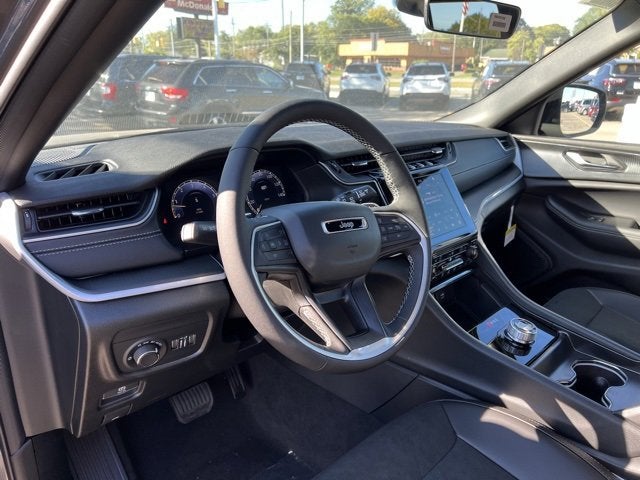 2025 Jeep Grand Cherokee L Altitude X 4x4