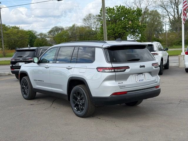 2026 Jeep Grand Cherokee GRAND CHEROKEE L LAREDO ALTITUDE 4X4