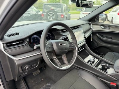 2026 Jeep Grand Cherokee GRAND CHEROKEE L LAREDO ALTITUDE 4X4