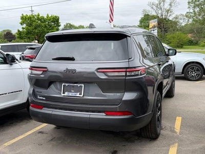 2026 Jeep Grand Cherokee GRAND CHEROKEE L LAREDO ALTITUDE 4X4
