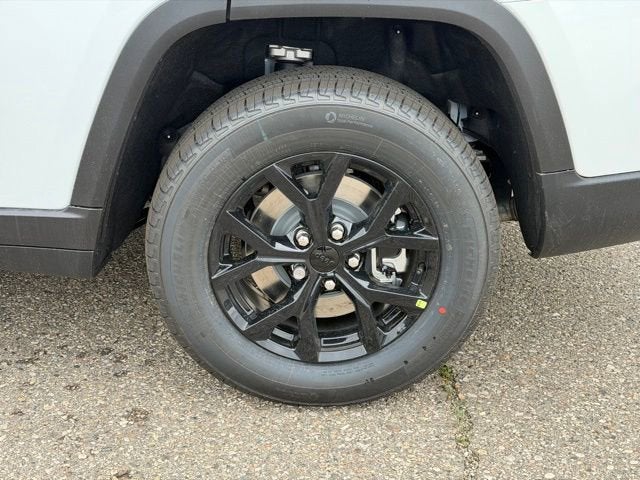 2026 Jeep Grand Cherokee GRAND CHEROKEE L LAREDO ALTITUDE 4X4