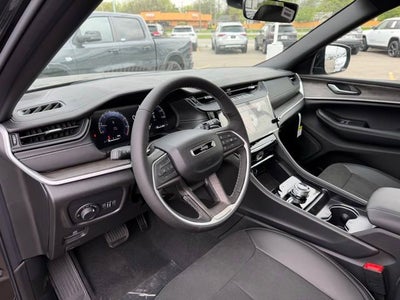 2026 Jeep Grand Cherokee GRAND CHEROKEE L LAREDO ALTITUDE 4X4