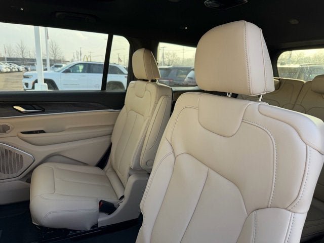 2026 Jeep Grand Cherokee GRAND CHEROKEE L LIMITED 4X4