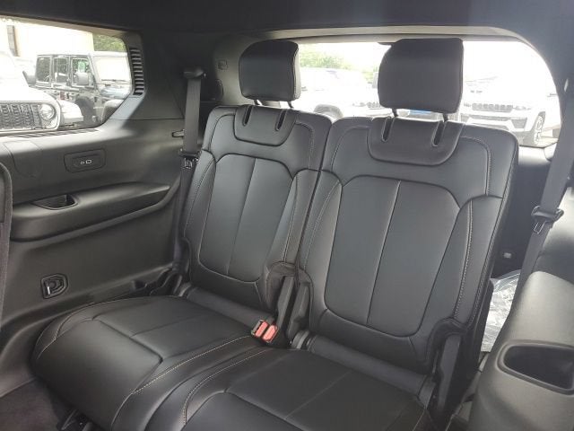 2026 Jeep Grand Cherokee GRAND CHEROKEE L 85TH ANNIVERSARY EDITION 4X4