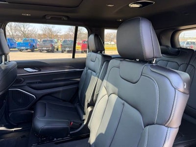 2026 Jeep Grand Cherokee GRAND CHEROKEE L LIMITED 4X4