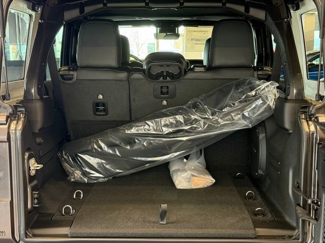 2026 Jeep Wrangler WRANGLER 4-DOOR MOAB 392