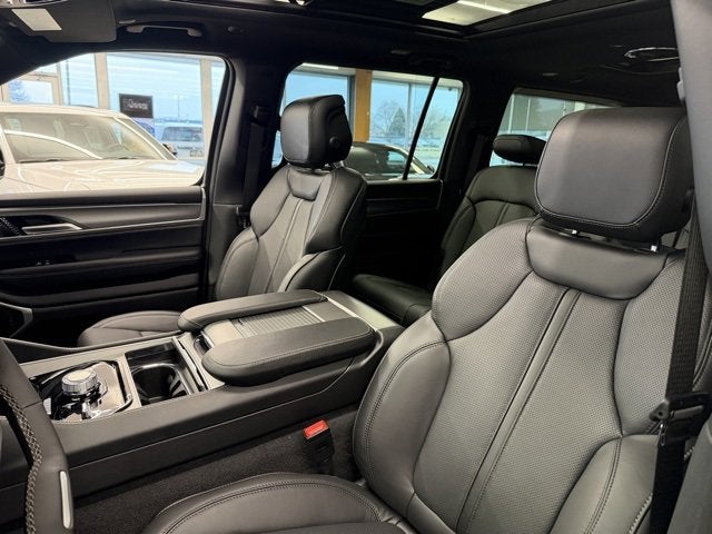 2026 Jeep Grand Wagoneer GRAND WAGONEER LIMITED ALTITUDE 4X4