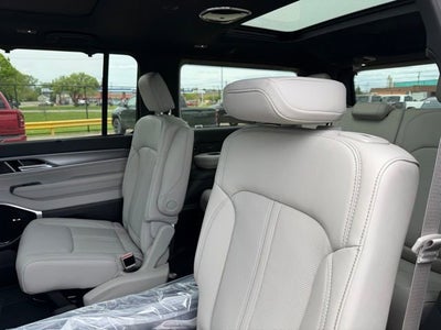2026 Jeep Grand Wagoneer GRAND WAGONEER LIMITED RESERVE 4X4