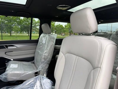2026 Jeep Grand Wagoneer GRAND WAGONEER LIMITED RESERVE 4X4