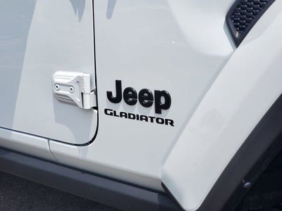 2021 Jeep Gladiator Willys
