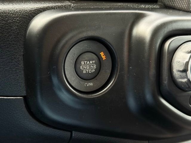 2022 Jeep Gladiator Altitude 4x4