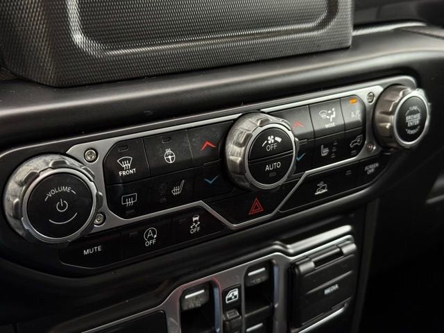 2022 Jeep Gladiator Altitude 4x4