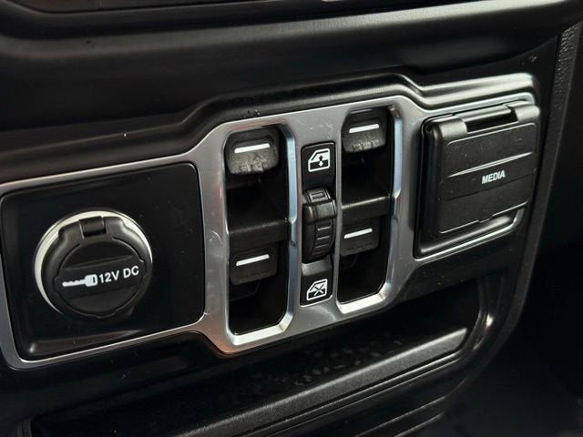 2022 Jeep Gladiator Altitude 4x4
