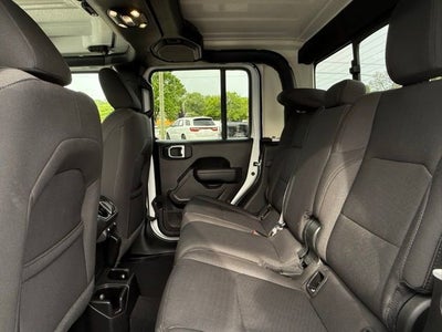 2022 Jeep Gladiator Altitude 4x4
