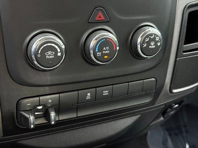 2014 RAM 1500 ST