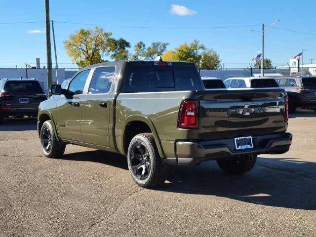 2027 RAM Ram 1500 RAM 1500 BIG HORN CREW CAB 4X4 5'7' BOX