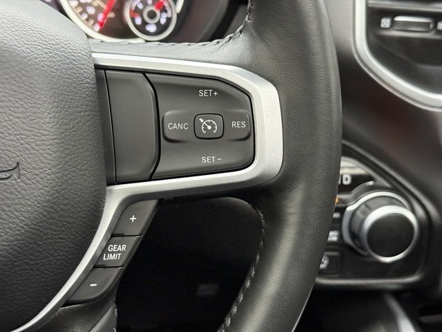 2023 RAM 1500 Big Horn Crew Cab 4x4 5'7' Box