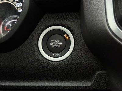 2023 RAM 1500 Big Horn Crew Cab 4x4 5'7' Box