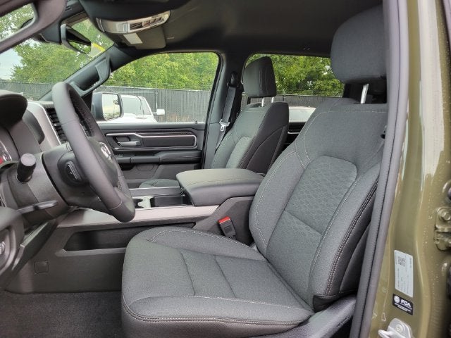 2027 RAM Ram 1500 RAM 1500 BIG HORN CREW CAB 4X4 5'7' BOX