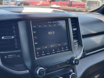 2019 RAM 1500 Big Horn/Lone Star Crew Cab 4x4 5'7' Box