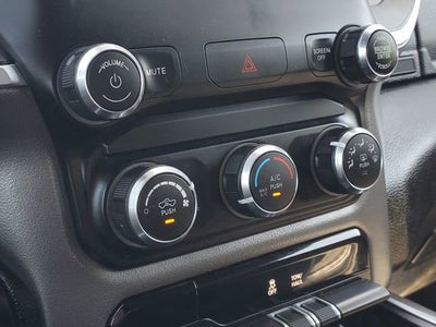2019 RAM 1500 Big Horn/Lone Star Crew Cab 4x4 5'7' Box