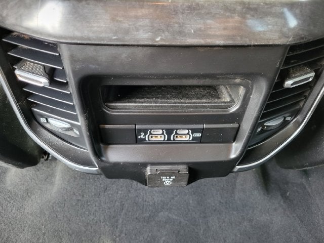 2019 RAM 1500 Big Horn/Lone Star Crew Cab 4x4 5'7' Box