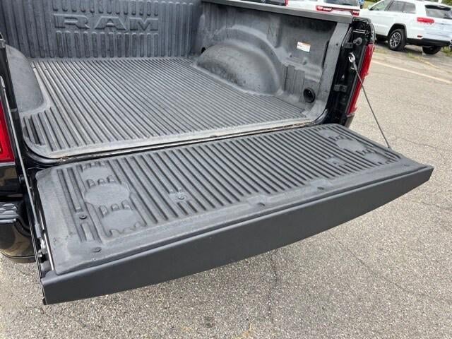 2019 RAM 1500 Big Horn/Lone Star Crew Cab 4x4 5'7' Box