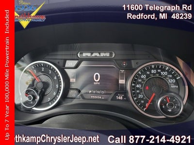 2022 RAM 1500 Big Horn Crew Cab 4x4 5'7' Box