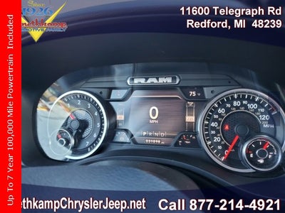 2022 RAM 1500 Big Horn Crew Cab 4x4 5'7' Box