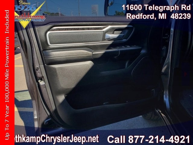 2022 RAM 1500 Big Horn Crew Cab 4x4 5'7' Box