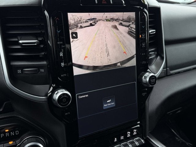 2023 RAM 1500 Big Horn Crew Cab 4x4 5'7' Box