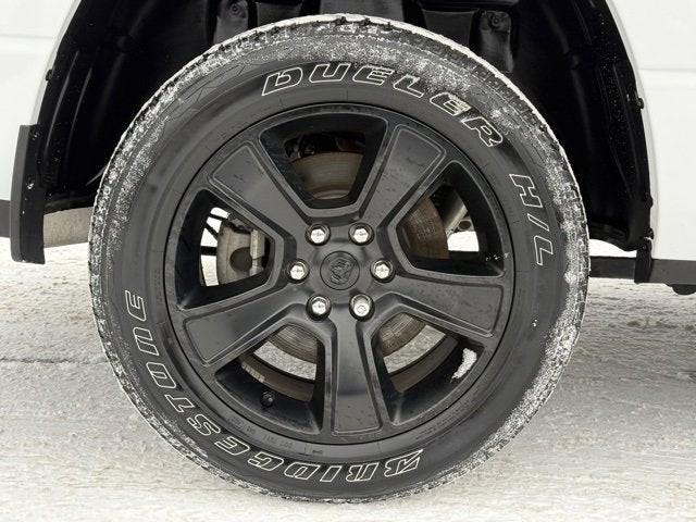 2023 RAM 1500 Big Horn Crew Cab 4x4 5'7' Box