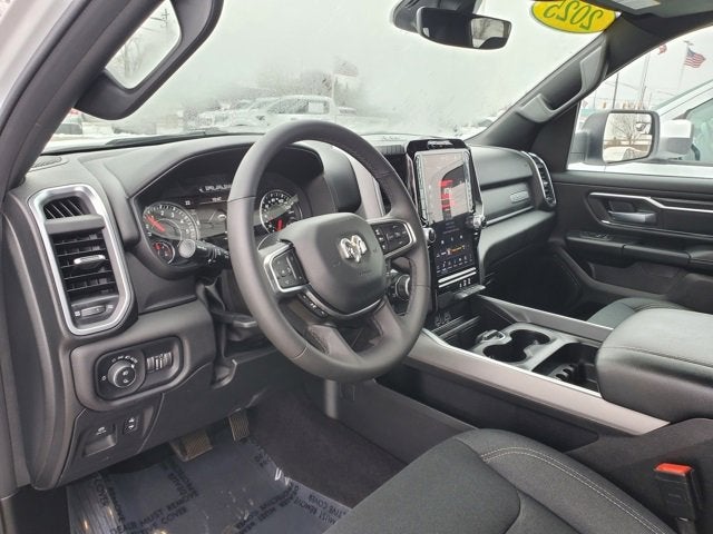 2025 RAM 1500 Big Horn Crew Cab 4x4 5'7' Box