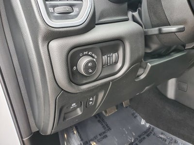 2025 RAM 1500 Big Horn Crew Cab 4x4 5'7' Box