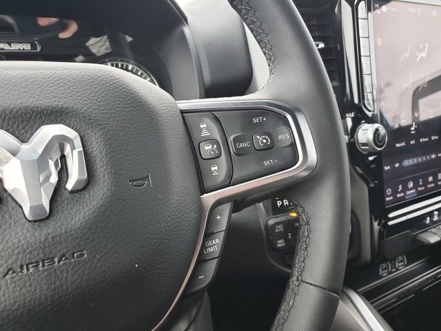 2025 RAM 1500 Big Horn Crew Cab 4x4 5'7' Box