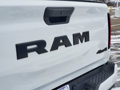2025 RAM 1500 Big Horn Crew Cab 4x4 5'7' Box