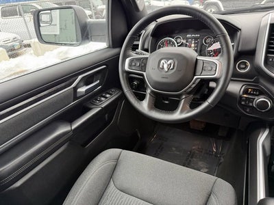 2023 RAM 1500 Big Horn Crew Cab 4x4 5'7' Box