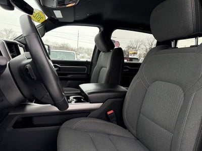 2023 RAM 1500 Big Horn Crew Cab 4x4 5'7' Box