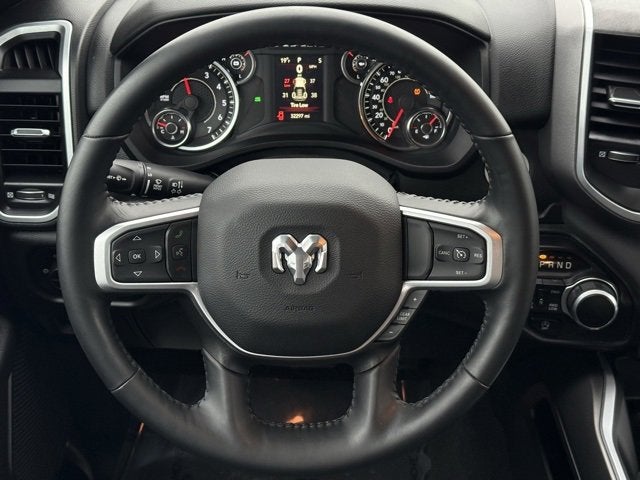 2023 RAM 1500 Big Horn Crew Cab 4x4 5'7' Box