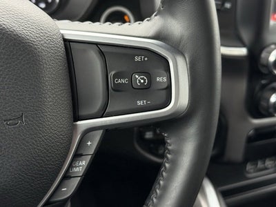 2023 RAM 1500 Big Horn Crew Cab 4x4 5'7' Box