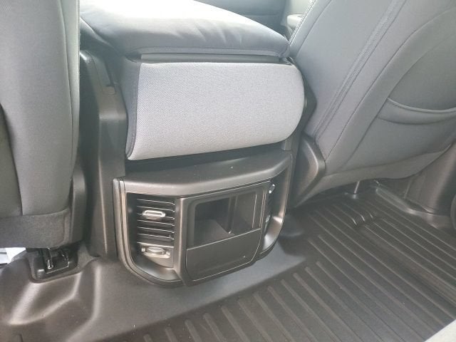 2019 RAM 1500 Big Horn/Lone Star Crew Cab 4x4 5'7' Box