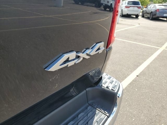 2019 RAM 1500 Big Horn/Lone Star Crew Cab 4x4 5'7' Box